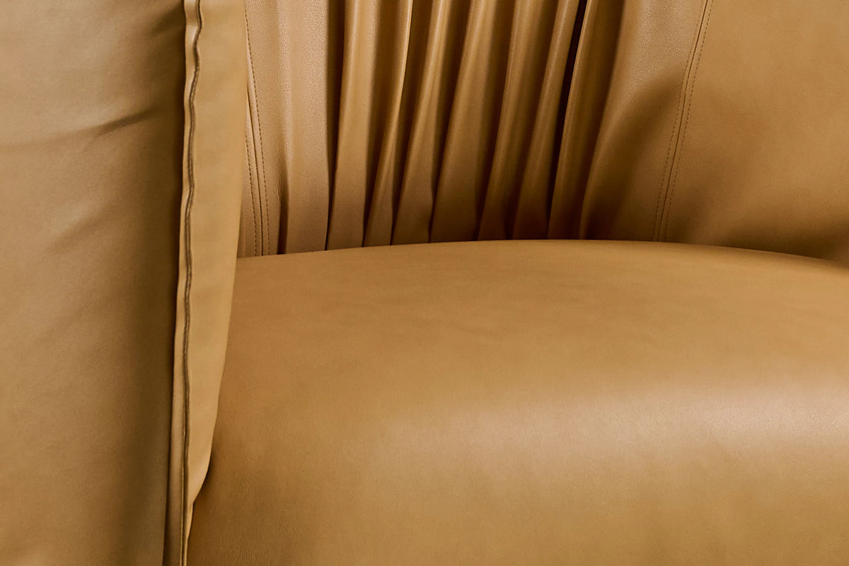 Armchair Amon