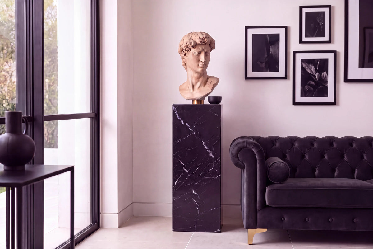 David Sculpture lifestyle