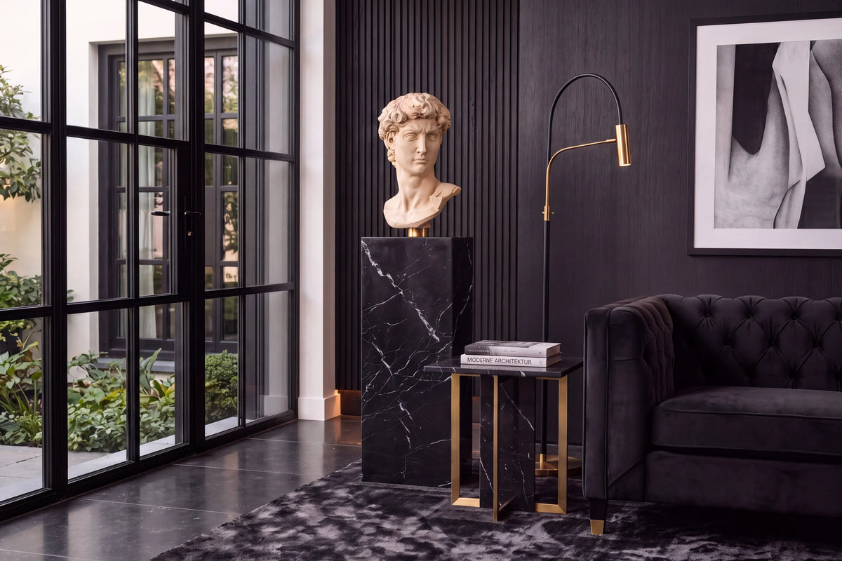 David Sculpture lifestyle