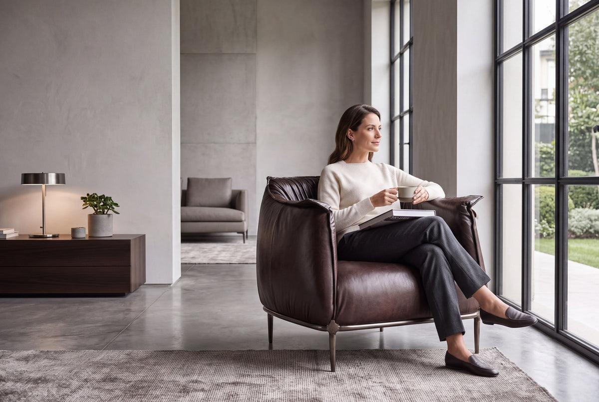 Amon armchair in dark brown leather